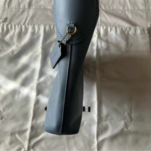 Coach Brooklyn 28 Shoulder Bag in Bluebell - Picture 7 of 16